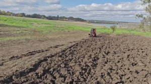 Сломался мини-трактор вспашка огорода в зиму.