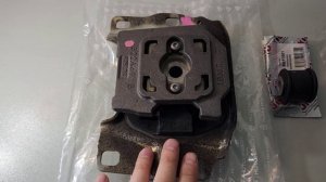 Опоры (подушки) коробки Focus 2 1.8 бензин МКПП