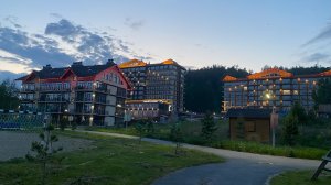 Отдых на Солнечной долине горнолыжной базе.