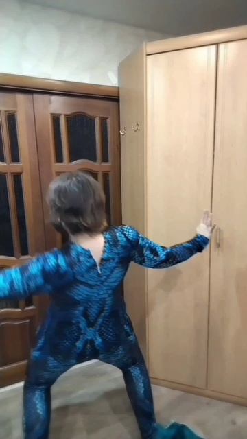 Татьяна Успенская (Tatiana Uspenskaya) - Tiziri (by Djammel Allam) (Snake dance)