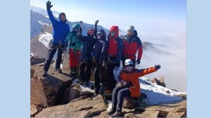 Фрагменты восхождения на Пик Хрищатого участников программы горной школы Клуба 7 Вершин