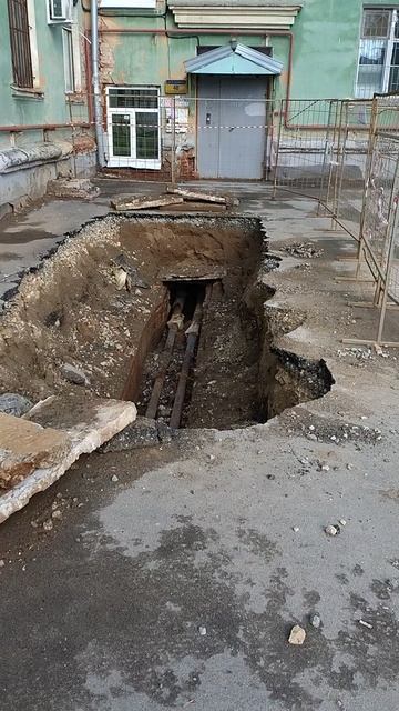 №318. Двор П. Осипенко 48. 9 апреля 2025 г., 15:33:36. VID_20250409_153209333