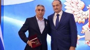 В Дагестане наградили обезвредившего 30 дронов водителя