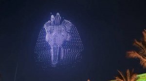 Парящая голова Тутанхамона. В Египте показали шоу дронов по случаю открытия археологического музея