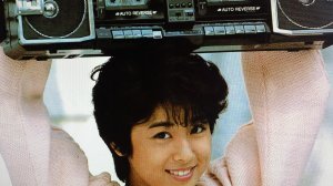 SANYO U4-W8 слушаем смотрим