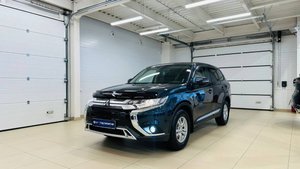 Mitsubishi Outlander, 2020 год