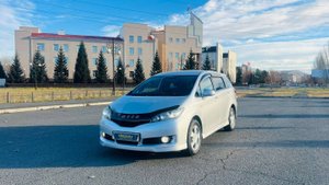 Toyota Wish, 2011 год