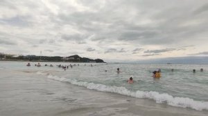 В ожидании волн. Бухта Дудунхан. Купание в загонах