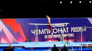 БРУСЕНСКИЙ Денис 300 на брусьях