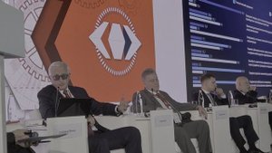 Александр Шохин, президент (РСПП) на Пленарном заседании РОССИЙСКИЙ ПРОМЫШЛЕННИК (фр)