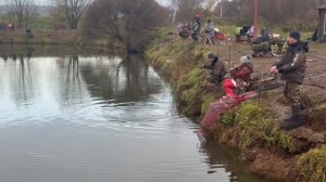 Онлайн с водоема