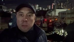 Три бригады «Уфаводоканала» устраняют утечку на улице Ленина