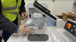 Полуавтоматическая упаковочная линия для маркетплейсов - Smipak FP560A+СУ-1000