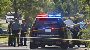 Мужчина убил жену на глазах троих детей и заставил их вытирать кровь