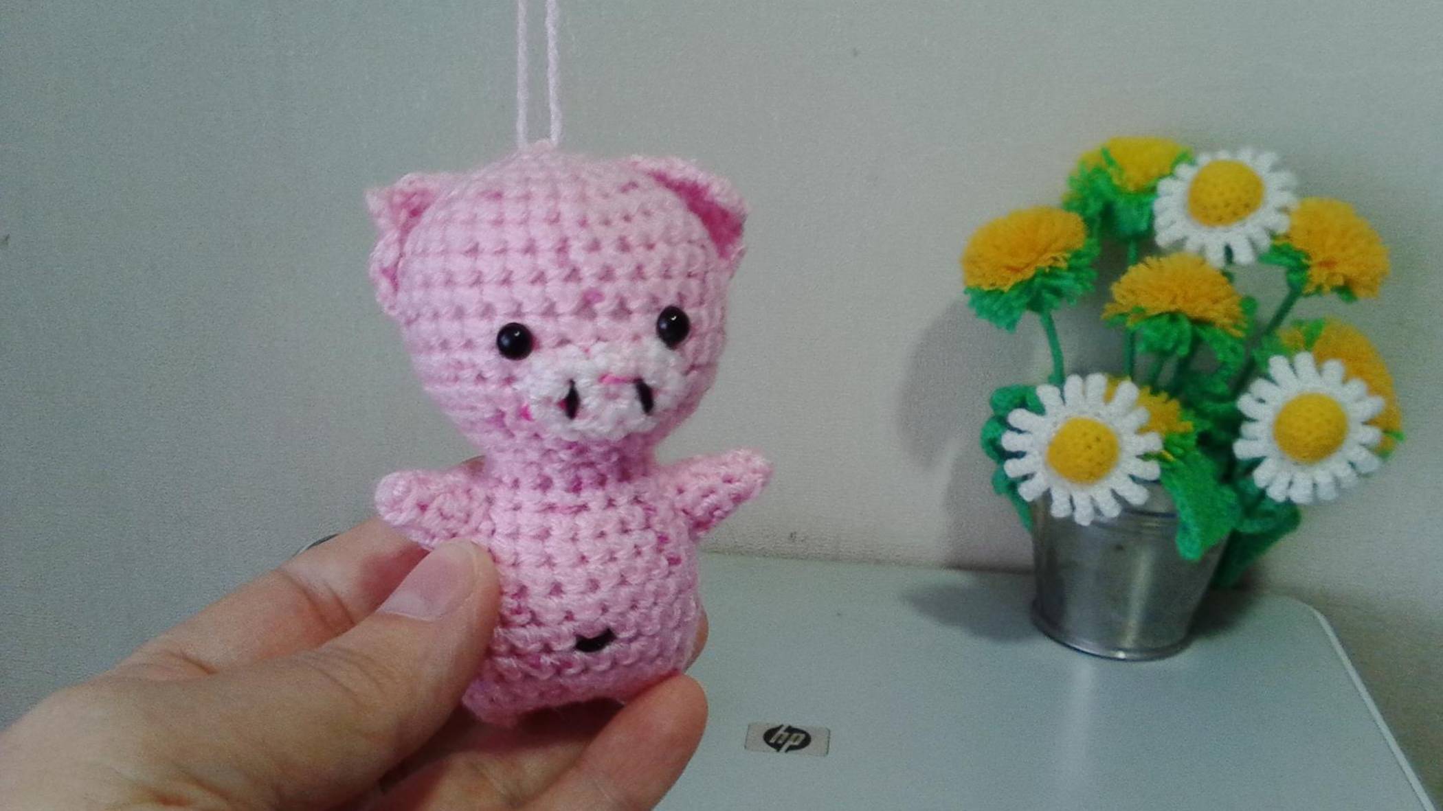 Хрюшка-брелок. Pig-keychain.  Amigurumi. Crochet.  Амигуруми. Игрушки крючком.