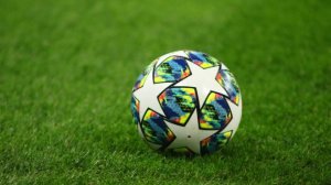 Киевское "Динамо" прервало 42-матчевую беспроигрышную серию, уступив "Шахтеру"