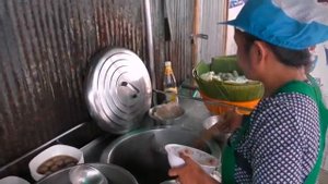 Уличная Еда в ТАИЛАНДЕ Ассортимент и Приготовление БЛЮД Уличный ФАСТФУД