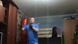 КАК НУЖНО ПРАВИЛЬНО ДЕРЖАТЬ КУЛАКИ ПРИ УДАРЕ ПО МЕШКУ.(ПОЛНАЯ ВЕРСИЯ ВАЖНО)