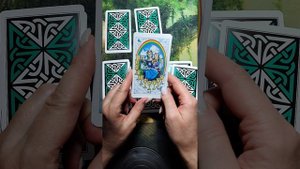 Гороскоп Таро для Близнецов на Ноябрь 2025