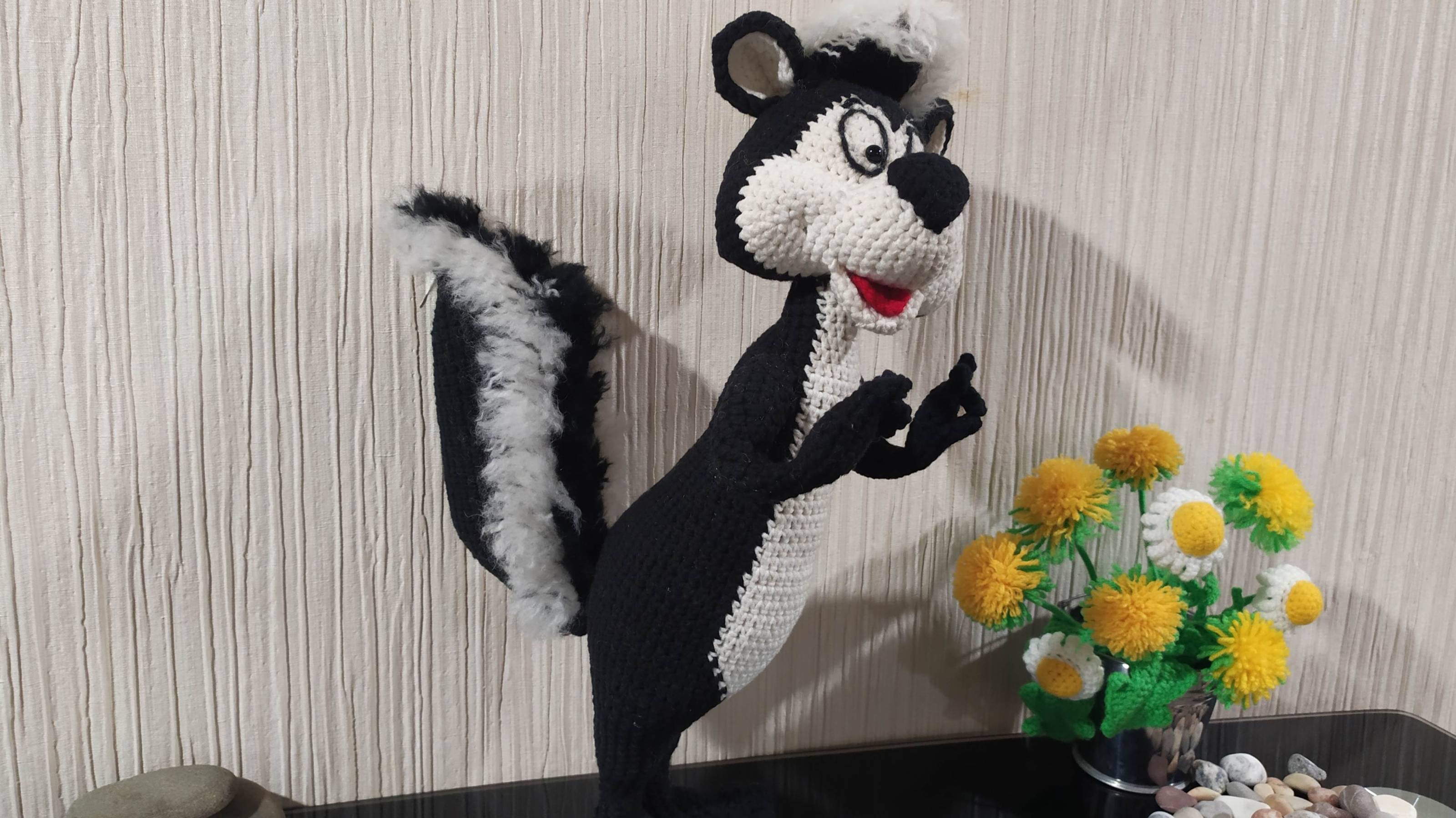 Скунс Пепе ле Пью, ч.4. Skunk Pepe le Pew, р.4. Amigurumi. Crochet.  Вязать игрушки, амигуруми.