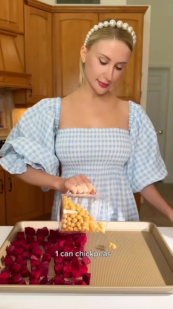 The Most Delicious Roasted Beet & Chicken Protein Jar (Energy • Antioxidants • Glowing Skin) смотреть онлайн