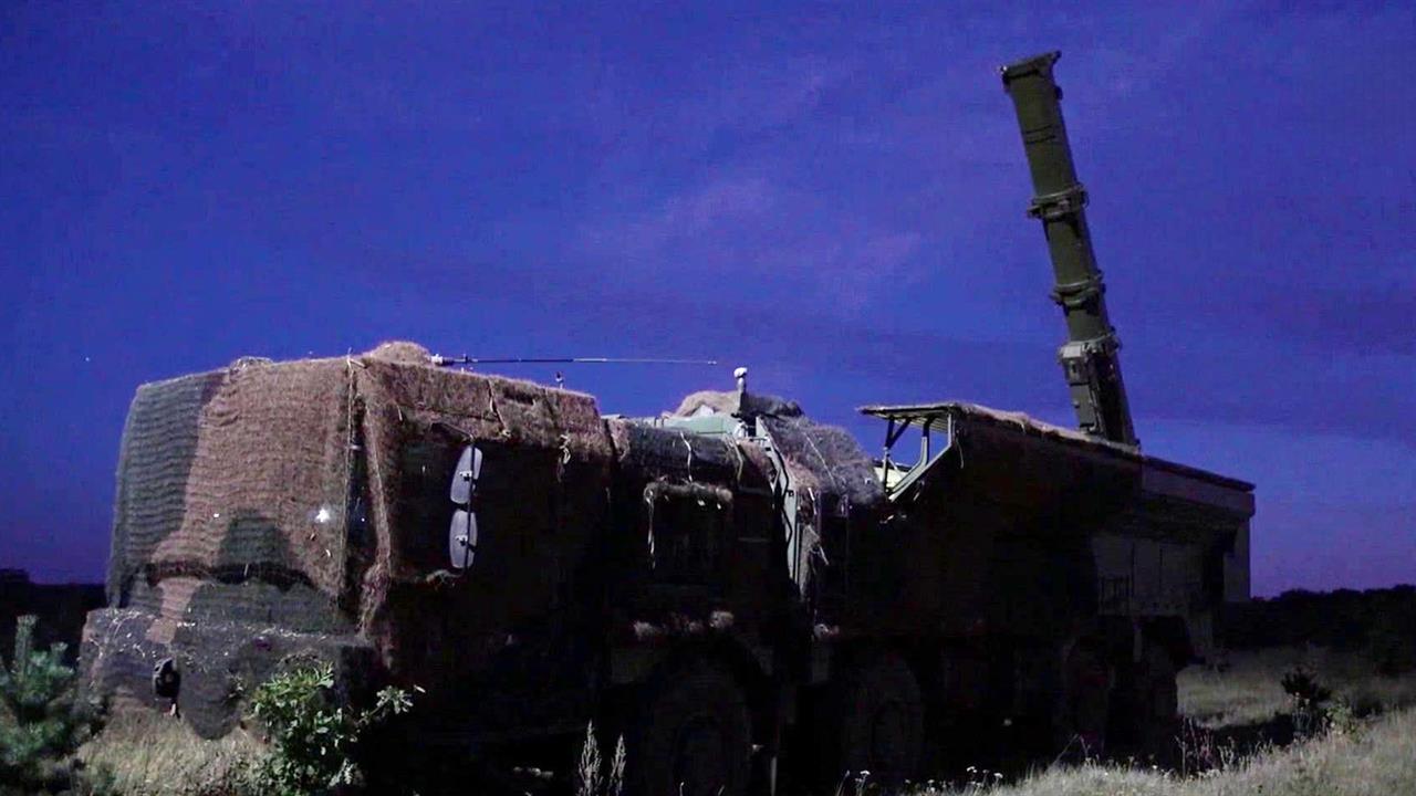 Российская армия нанесла удары высокоточным оружием по военным объектам в тыловых районах Украины