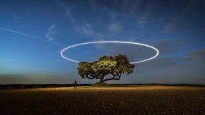 Infinite Stillness： Deep Ambient Soundscape for Meditation & Focus