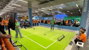Фестиваль робототехники открылся в Кронштадте. Чем удивили юные инженеры?