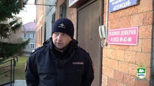 Сержант спас ребёнка из болота