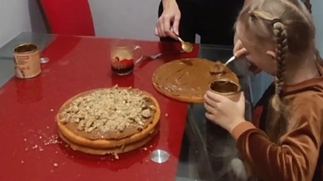 Волшебство на кухне! 
Делаем тортик! смотреть онлайн