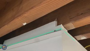 Монтаж ПВХ панелей на потолок своими руками, пошаговая установка