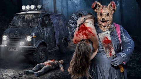 НАШЛИ МАШИНУ МАНЬЯКА МЯСНИКА В ЛЕСУ И ПРОСЛЕДИЛИ ЗА НИМ