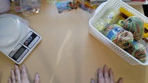 Триостарты Ноябрь 2025. Тема Туманная осен. 1 старт - бактус из " норки".🧶🍁🤗