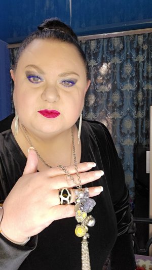 Девушка с Урала  в прямом эфире! Перезалив с Ютюб ✨️Болталка ✨️