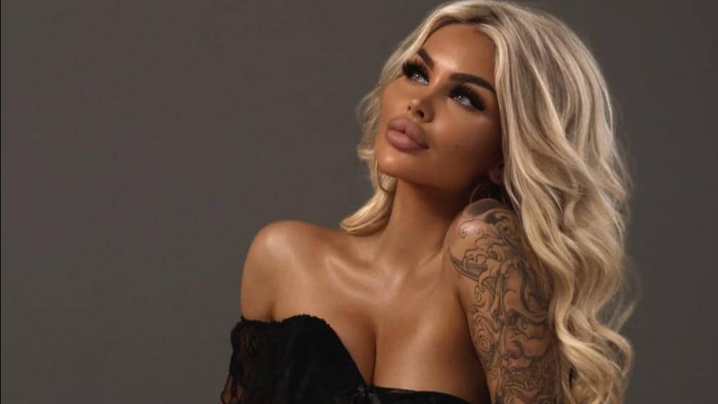 Поздравление дочери смотреть онлайн