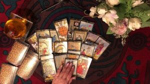 Как он будет действовать после ссоры или длительного молчания. Таро расклад!