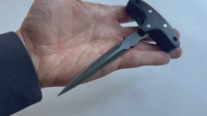 Тактический тычковый нож. Ножны из натуральной кожи для ношения за спиной в комплекте.