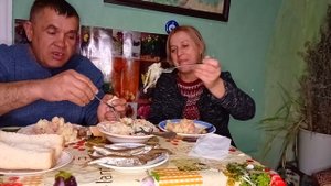 Жизнь в деревне. Садитесь по ту сторону экрана