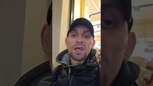 КАК ПОЛИЦИЯ АВСТРИИ КИНУЛА СВЯЗКУ ПАТРОНОВ ОТ АВТОМАТА В МУСОРНЫЙ БАК ШТУК 100!!!ПРОДАЕТ ГЕРОИН!