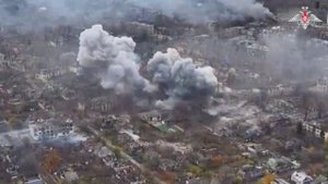 💥 ФАБ-500 сровняли с землей пункты временной дислокации боевиков