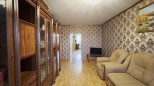 Новокузнецк, улица Грдины, 17