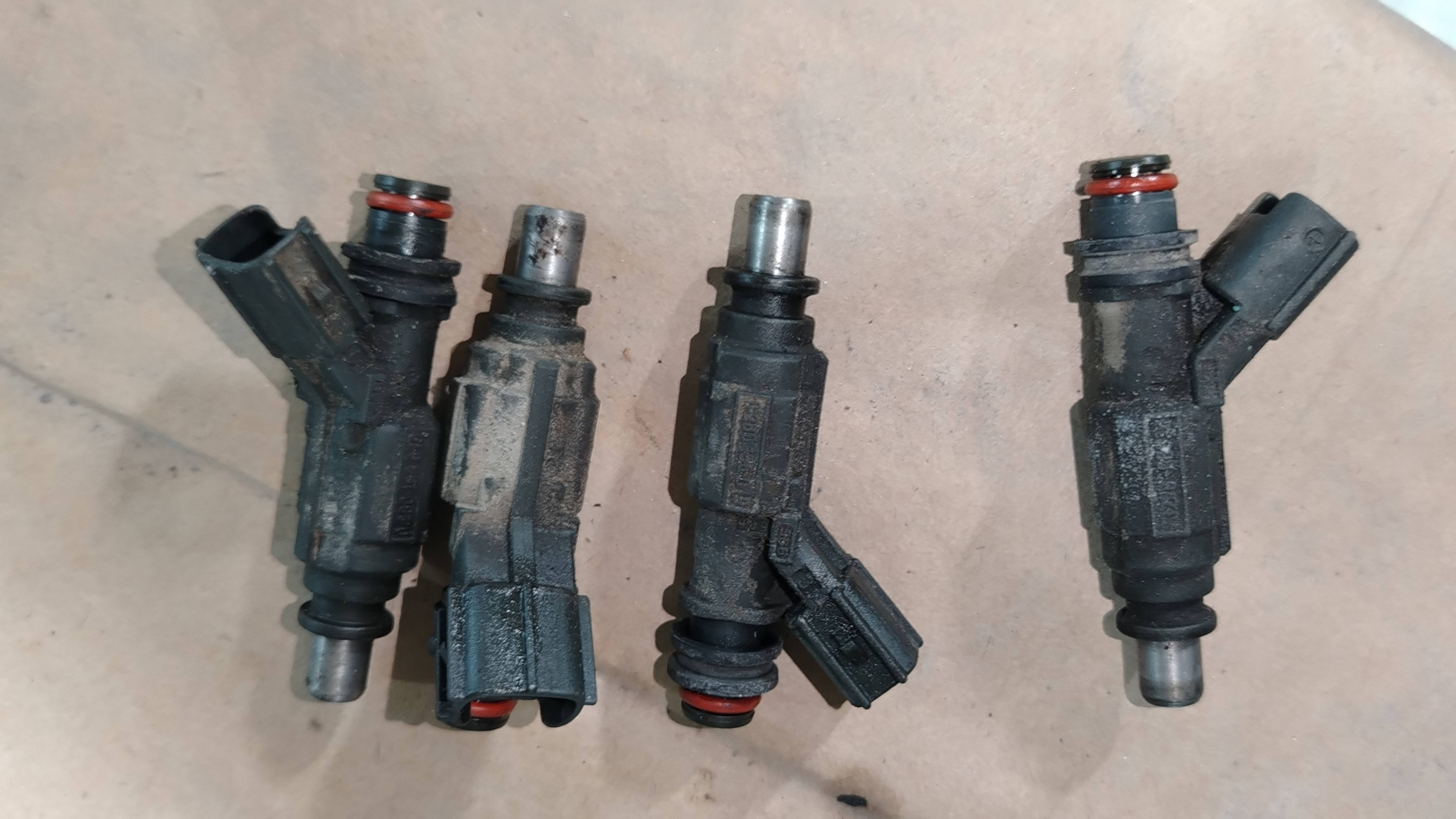 Как поменять фарсунки на автомобиле Toyota