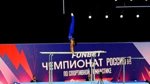 КАРЦЕВ Александр 330 на брусьях