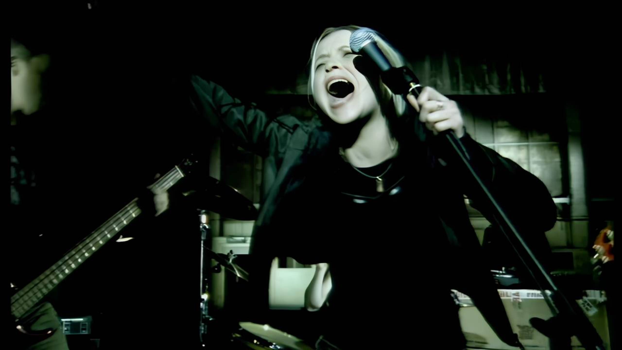 TOTAL - Не гони (2000  I реставрация 4К)