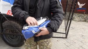 Сербский доброволец "Саша Музыкант" с русскими братьями по оружию