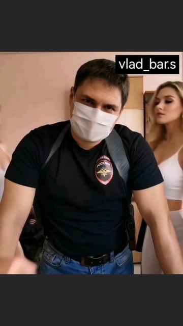 Что представляет твоя девушка когда ты на работе 
работа полиция милиция мвд омон фсб сп