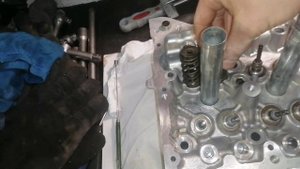 Toyota Corolla 1zr-fe троит, ремонт ДВС...