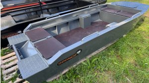 Обзор лодки нерегистрат GOONCH 4.0 Fish S в сером цвете