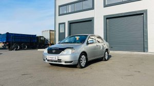 Toyota Corolla, 2002 год