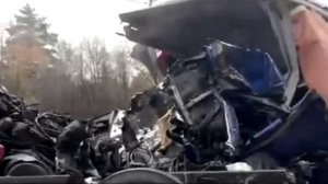 Жуткая авария в Серпухове 4 грузовика 2 легковых